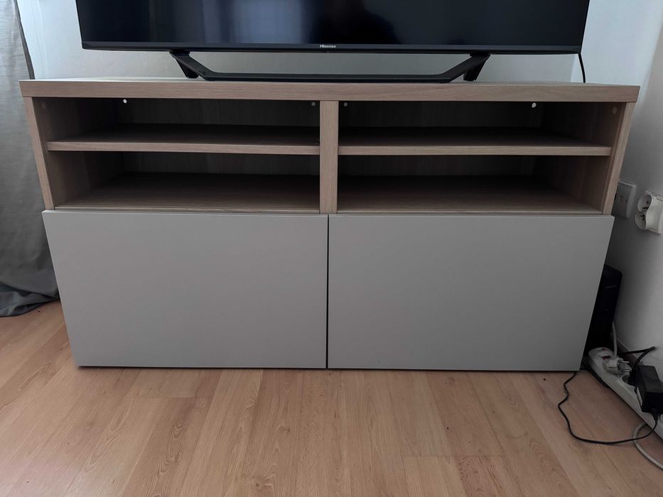 szafka rtv plus dwa stoliki