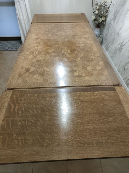 Stół z krzesłami Ludwikowski