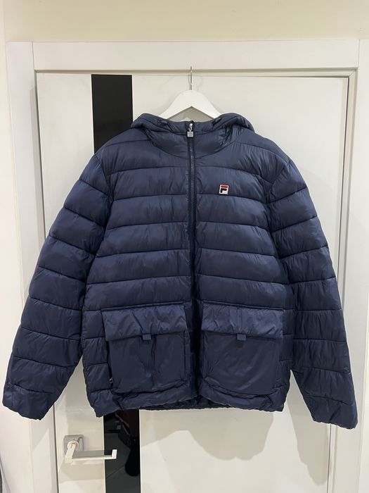 Куртка демисезонная Fila (оригинал, размер М) темно-синяя