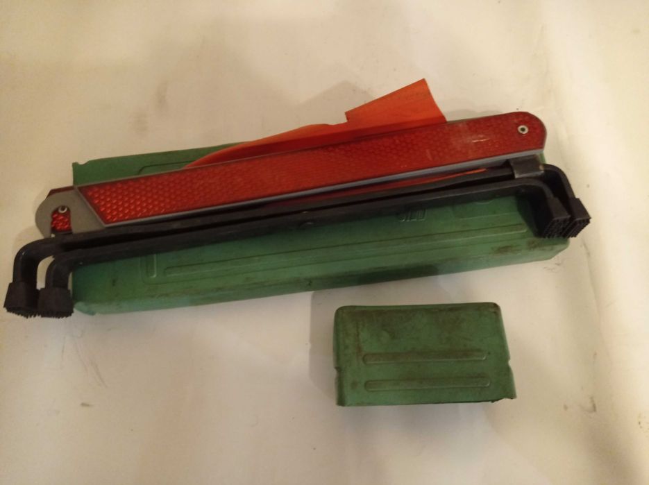 Знак аварийной остановки(большой для грузовика)