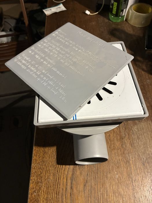 Wpust podlogowy 200x200