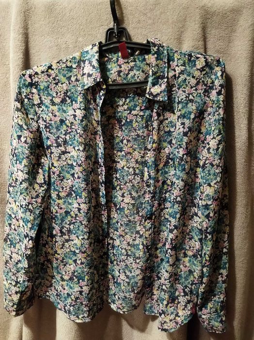 Отдам пакет вещей