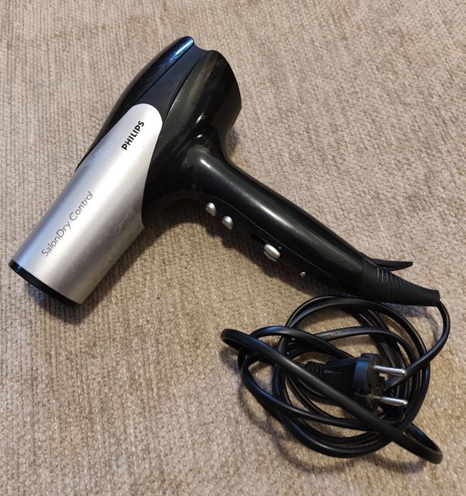 Secador Philips salonDry Control