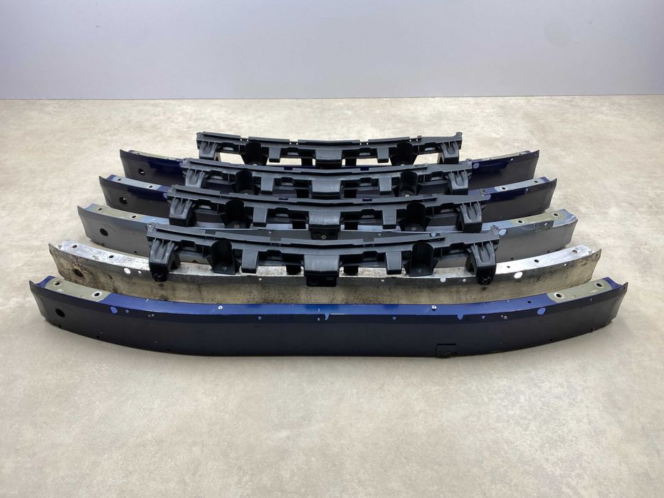 Підсилювач переднього бампера Opel Astra H/Zafira B