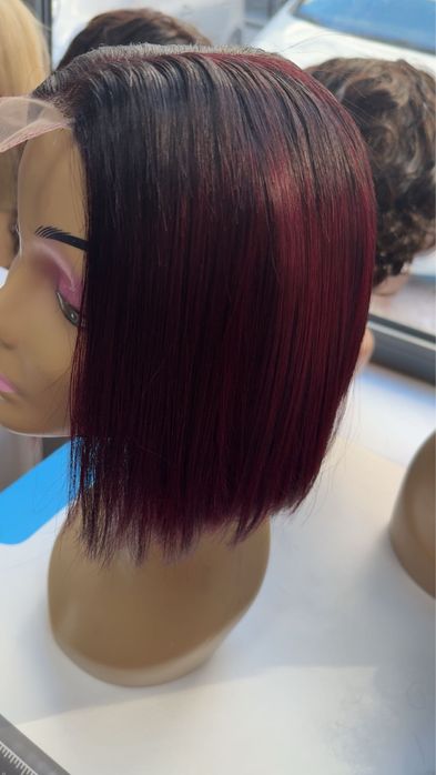 Piruca cabelo humano lisa cor de vinho tamanho curto