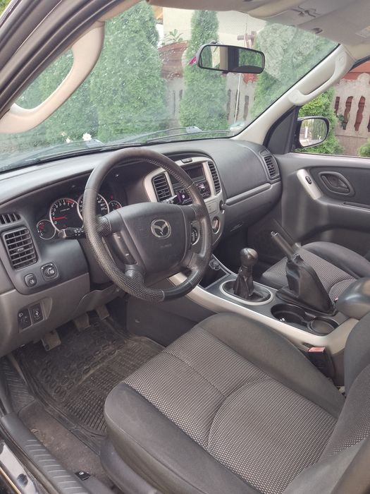 Mazda tribute 4x4 2.3 benzyna
