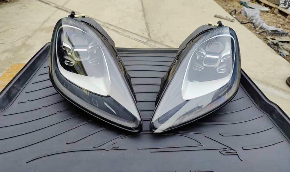 фары фара фари Porsche Cayenne 2017+ 9Y led matrix