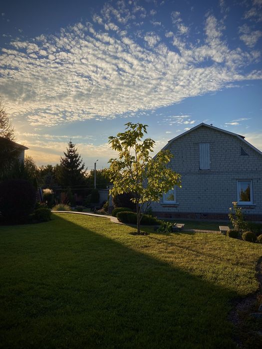 Дом с потенциалом с просторным и ухоженным участком