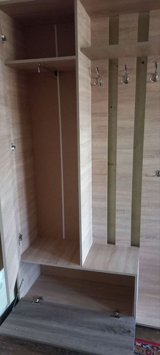 Передпокій в дуже гарному стані