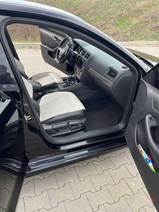 Продам Volkswagen Jetta