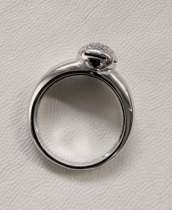 Anel chuveiro com 2,5cm diametro, ouro branco 19,2k