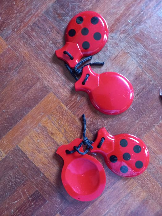 fato de carnaval sevilhana com acessórios