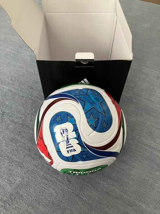 Piłka Adidas Trionda replika MS 2026 rozmiar 4