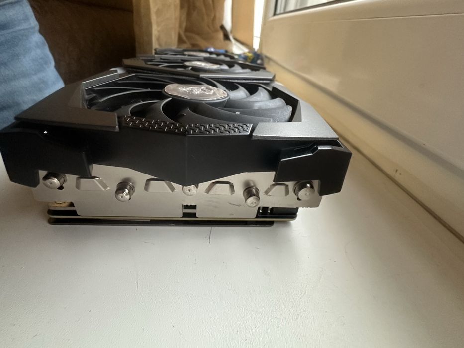 Відеокарта GeForse RTX 2080 GAMING X TRIO