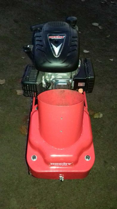 Rębak - rozdrabniacz spalinowy do gałęzi Hecht 6173