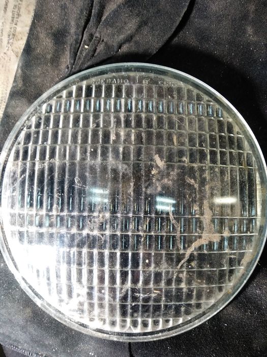 Продам стёкла для фар СССР