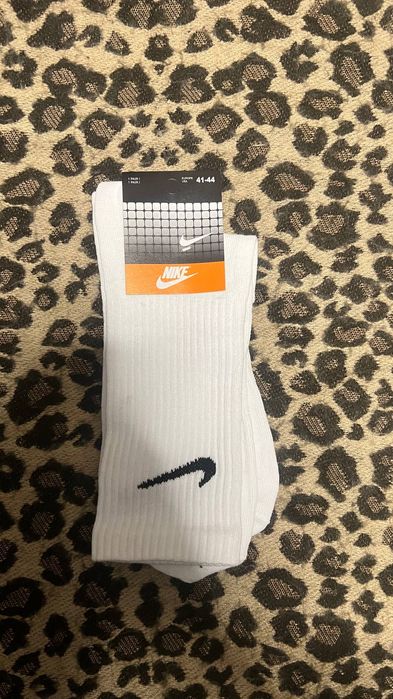 Skarpety Socks Nike ( 38-41/41-44) cena za 4 pare