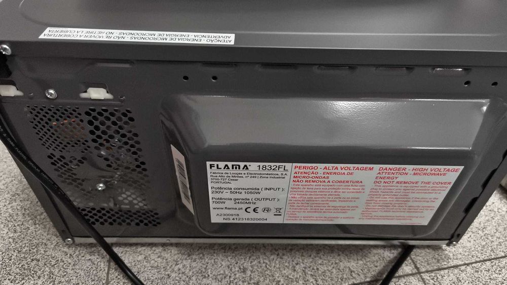 Micro-Ondas 20L Cinza 1832FL - AVARIA