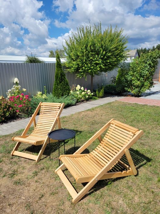 Шезлонги з ясена