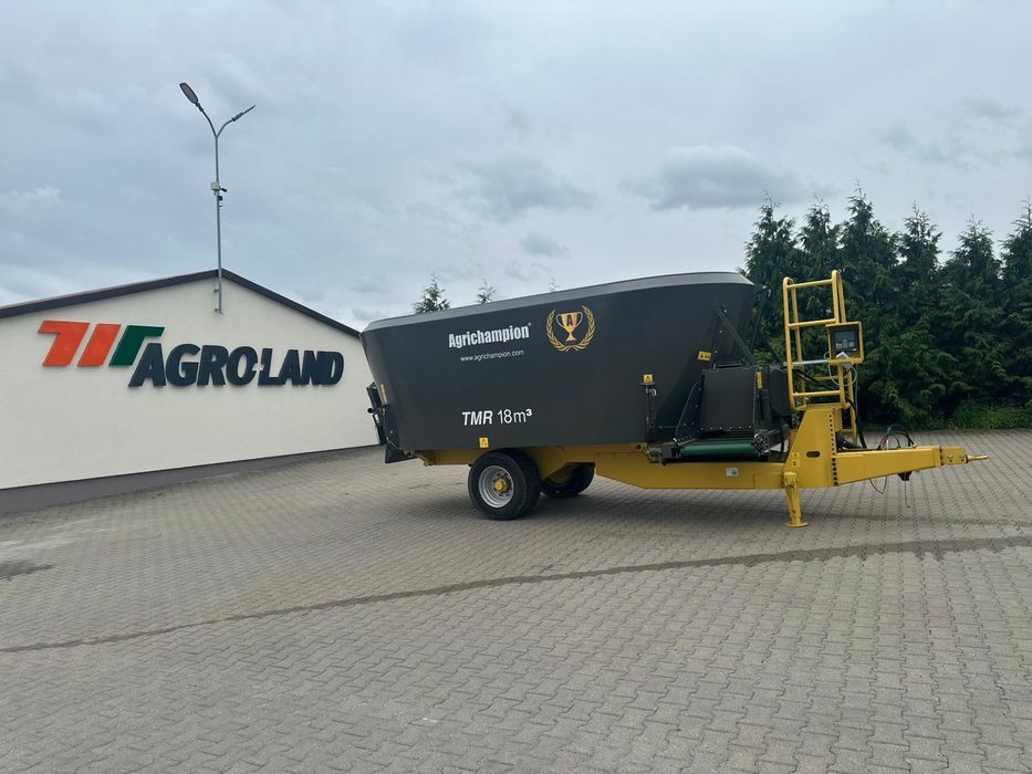 Wóz paszowy AGRICHAMPION 18 m³ – 2 ślimaki – TMR rok produkcji 2025 NOWY FABRYCZNIE