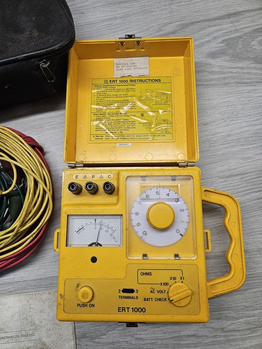 Summit ERT1000 – profesjonalny miernik rezystancji uziemienia, Korea,