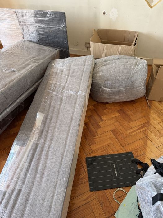 Sofá Cinzento Escuro - Tecido IKEA KIVIK