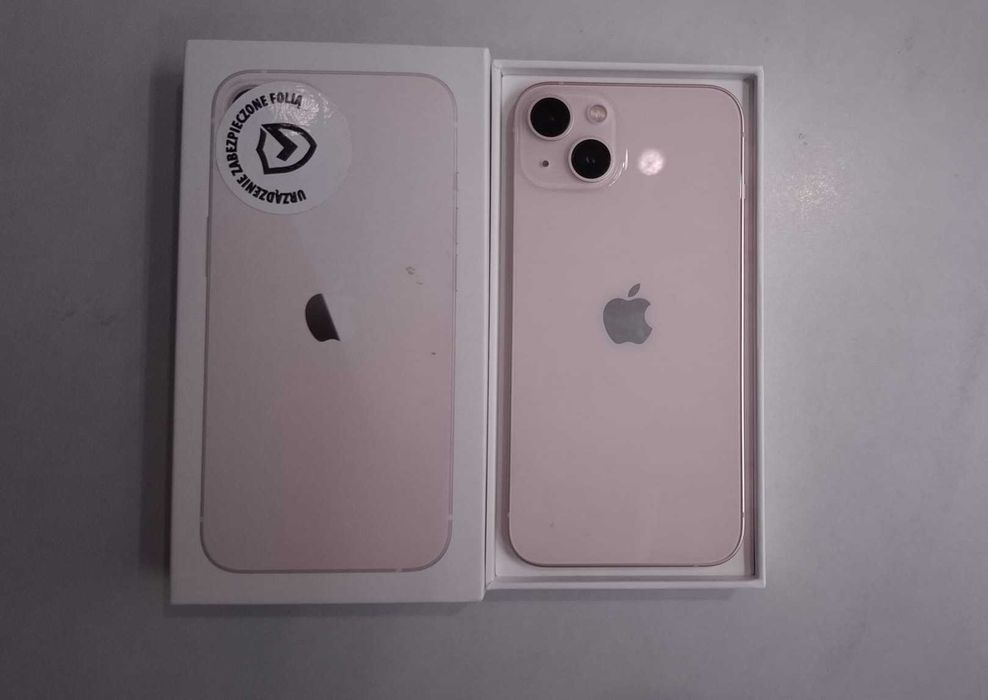 IPhone 13 PINK, bateria 85%