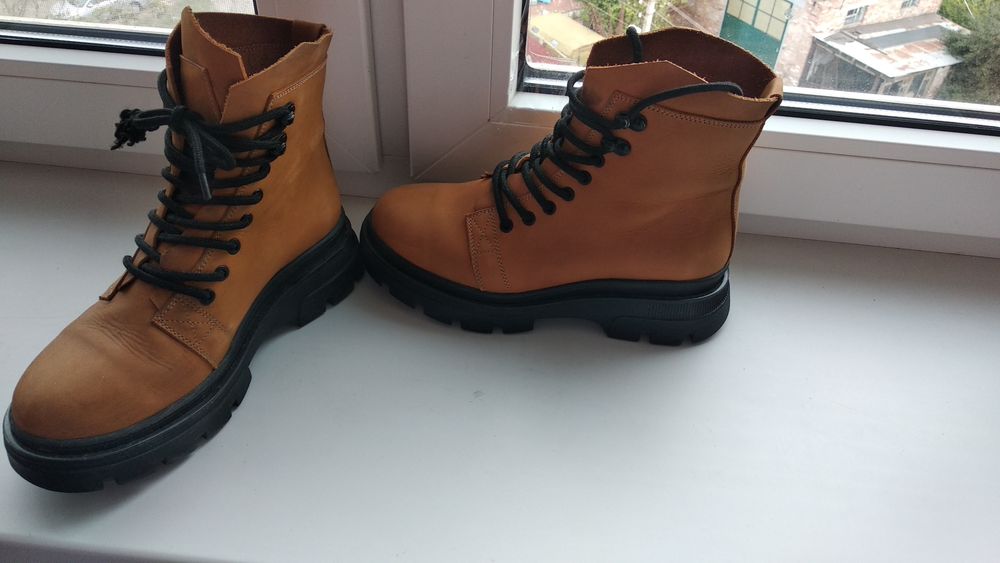 Черевики Kasandra