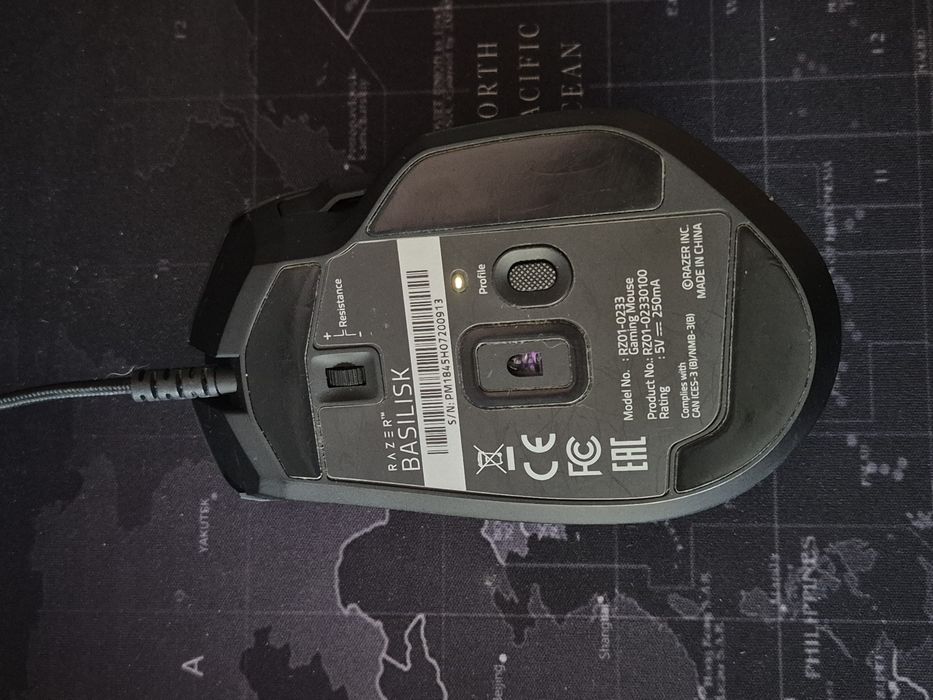 Razer basilisk .