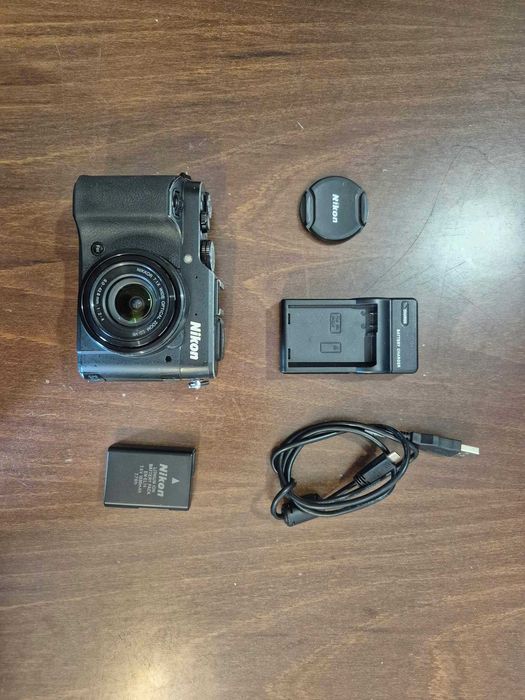Nikon Coolpix P7800 + bateria + ładowarka + dekielek | w pełni sprawny | stan dobry