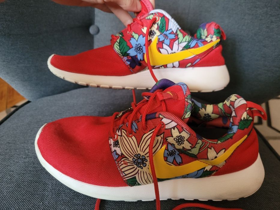 Nike Wmns Roshe One Print 38/39