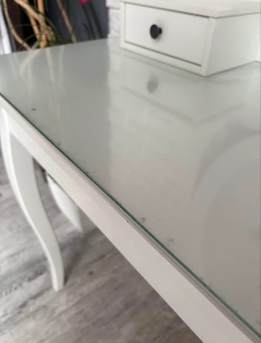 Toaletka Ikea Hemnes