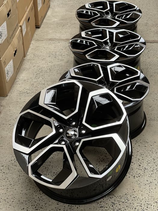 Диски Нові R17/5/112 Skoda Octavia A5 7 8 Superb Karoq VW Golf Tiguan