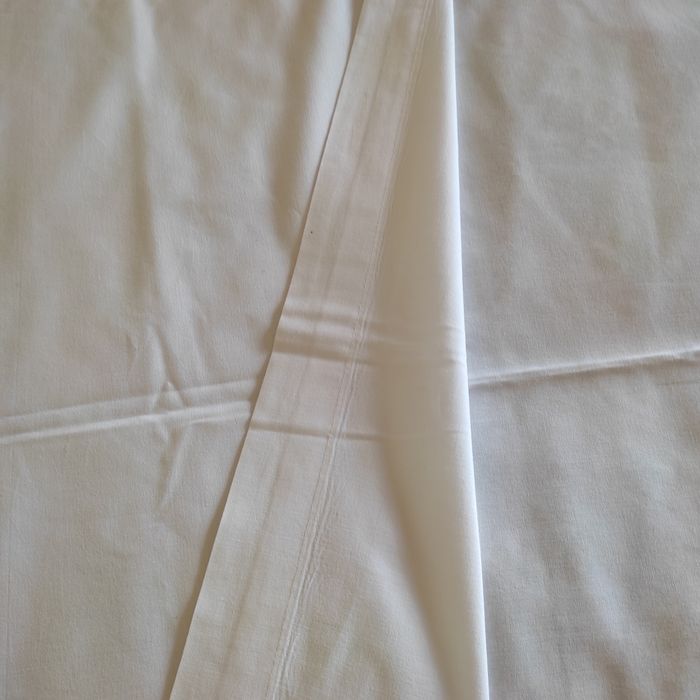 CINCO Lençóis brancos em algodão