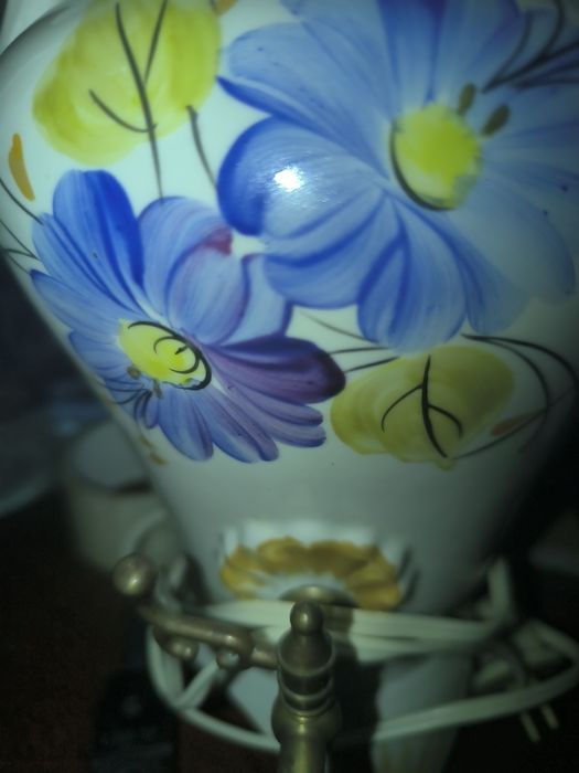 Электро самовар фарфоровый новый.