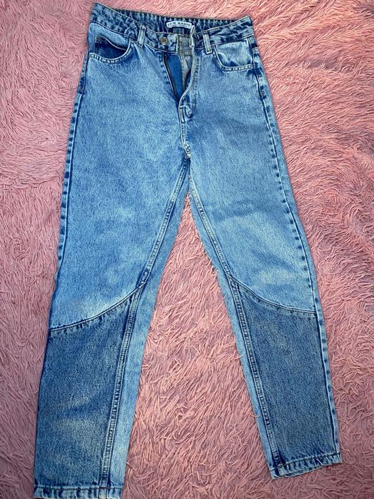 Синие джинсы мом