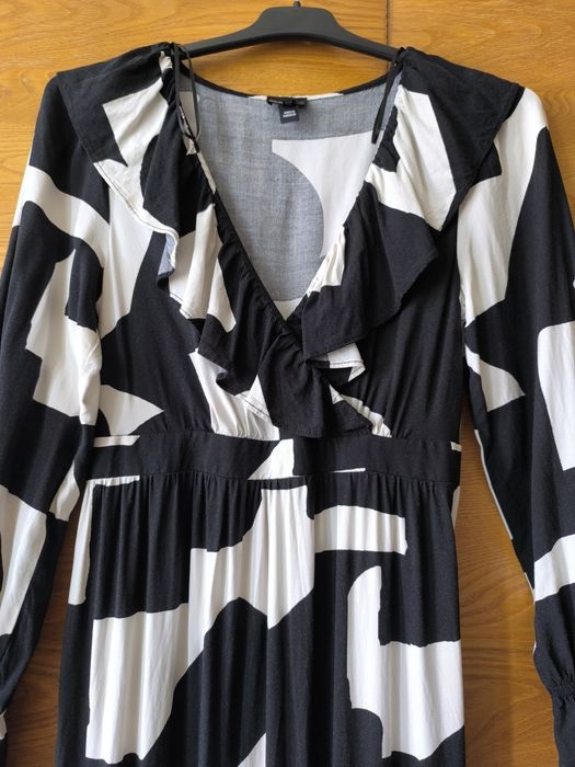 River island XS S M Maxi dress
