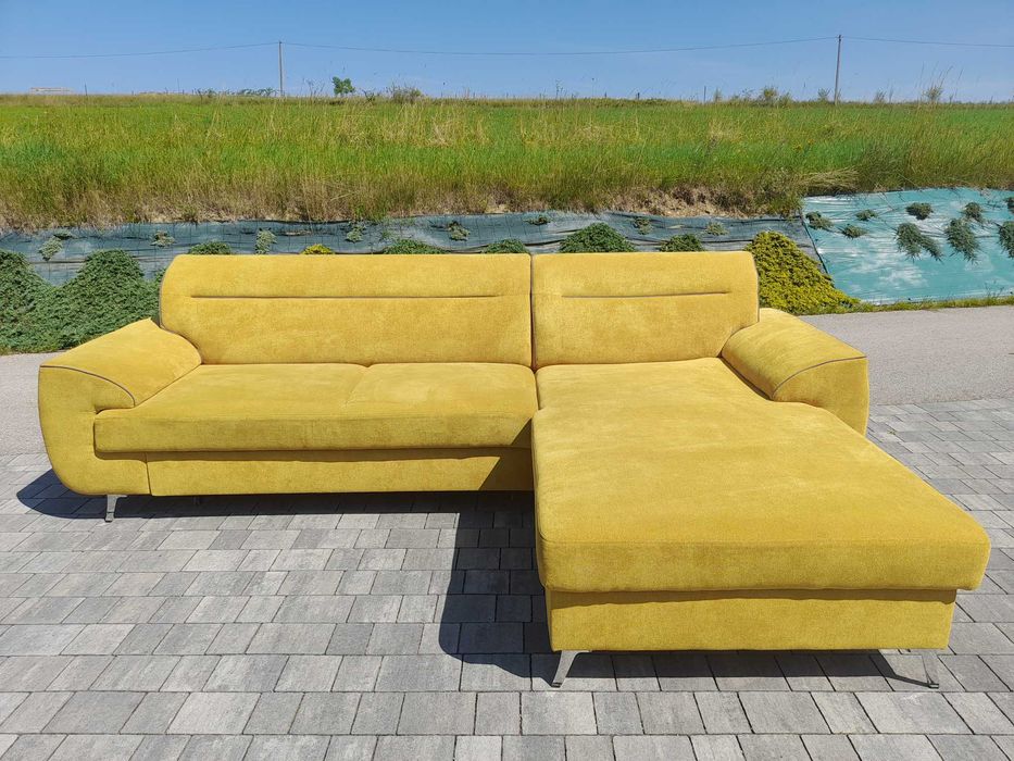 Narożnik musztardowy prawy funkcja spania i pojemnik