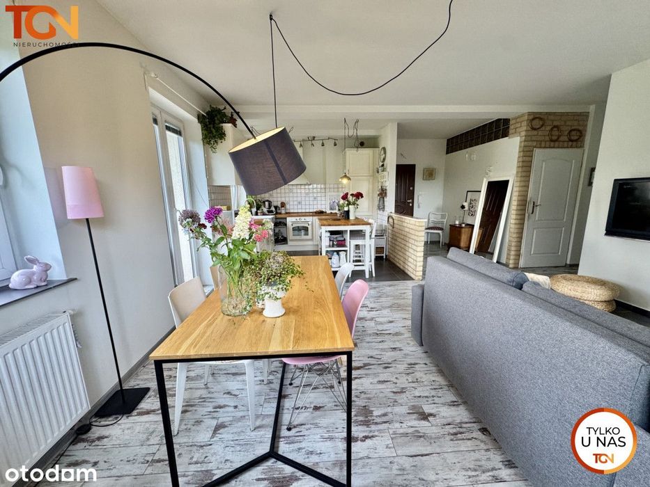 Dwupoziomowy Apartament z Ogródkiem / Teofilów