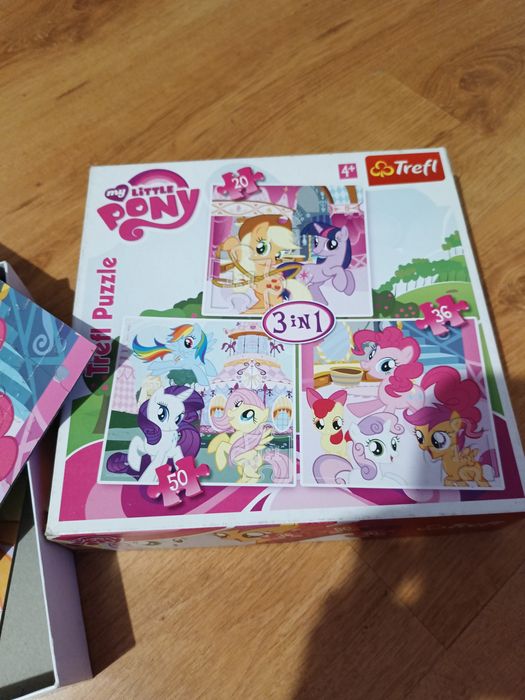 Sprzedam puzzle trefl