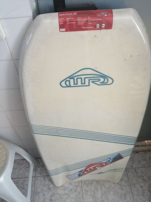 Prancha bodyboard, nova com etiqueta. Spectrum número 42, bom preço