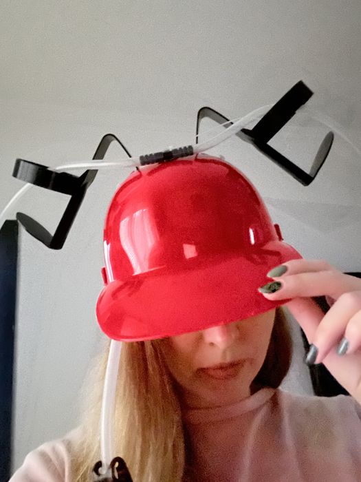 Шлем для напитков