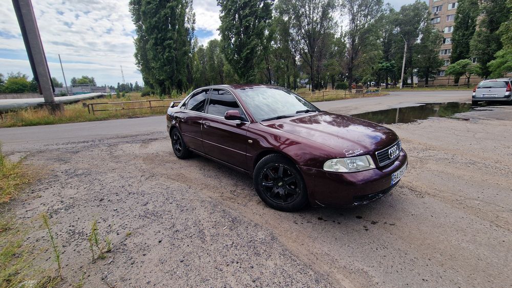 audi a4 b5 2.6л газ/бензин можливий обмін