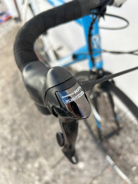 Bicicleta de estrada Mondraker