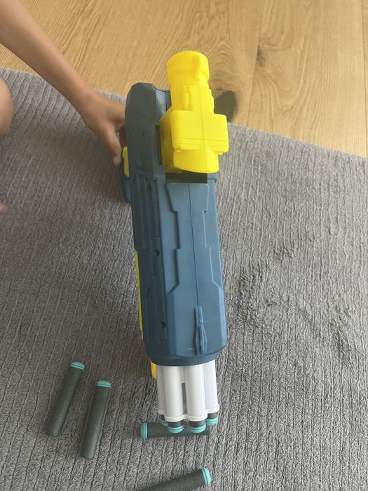 Nerf Battle Tek como nova