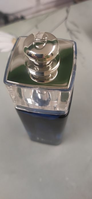 Flakon po perfumie Dior Addict 100 ml