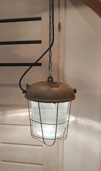 Lampy PRL/ loft/żeliwne