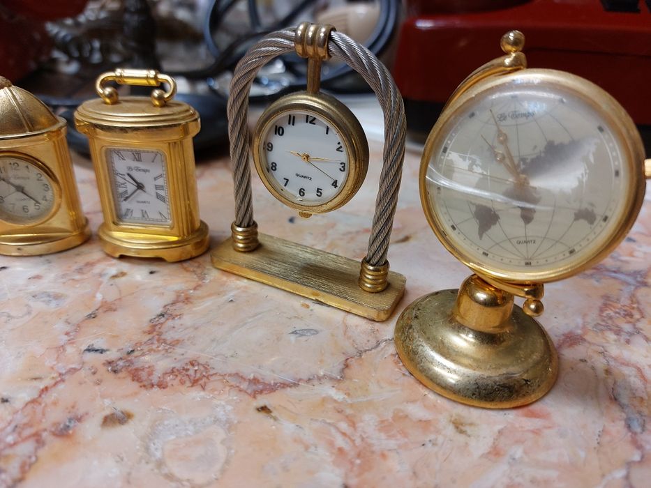 Conjunto relógios minimalistas, Le Temps paris 

 Em bom es