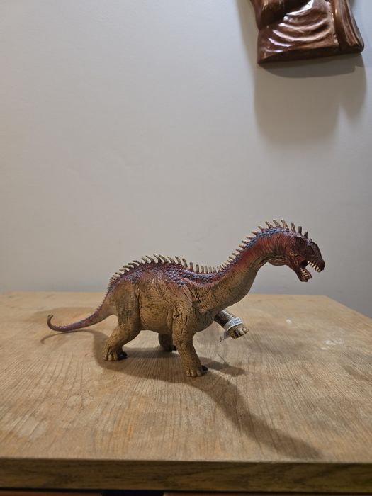 Schleich dinozaur barapazaur model z 2015 r.