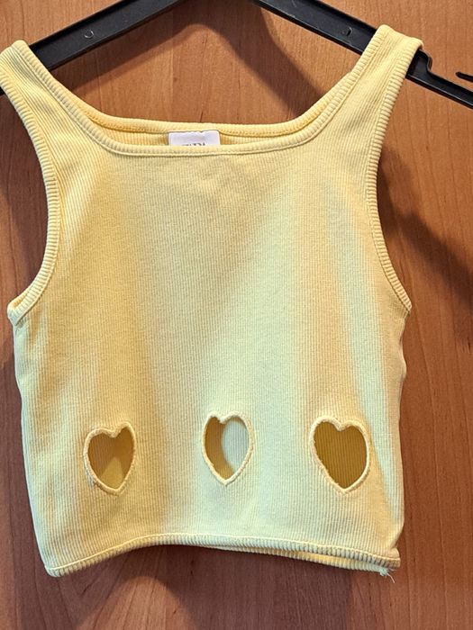 Bluzka  topik.  Kolor  żółty. 8-9lat firma  Zara